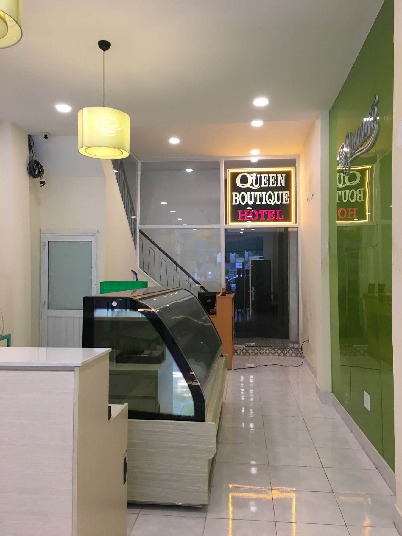 Queen Boutique Hotel Хошимин Екстериор снимка